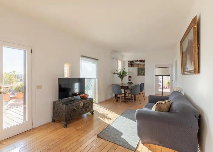 Iflat Penthouse Overlooking Apartment *